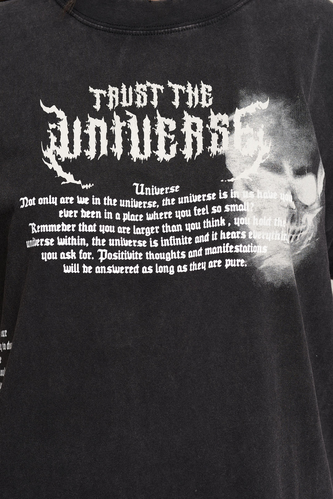 Trust The Universe Skull T-Shirt